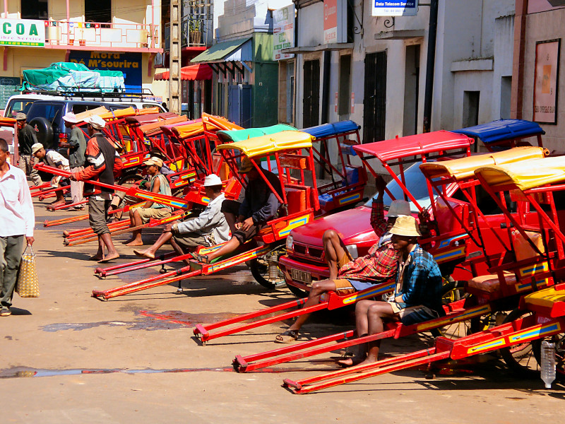 Posy-posy men in Antsirabe