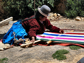 Weaving in Bolivia