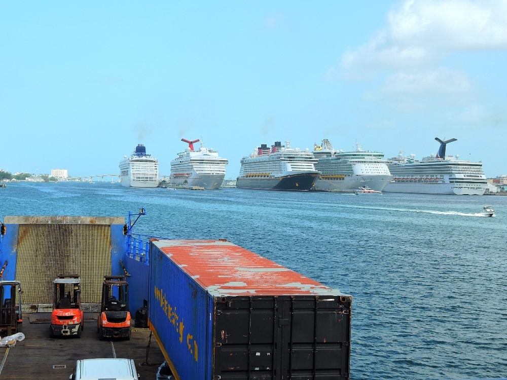 Ships at Nassau