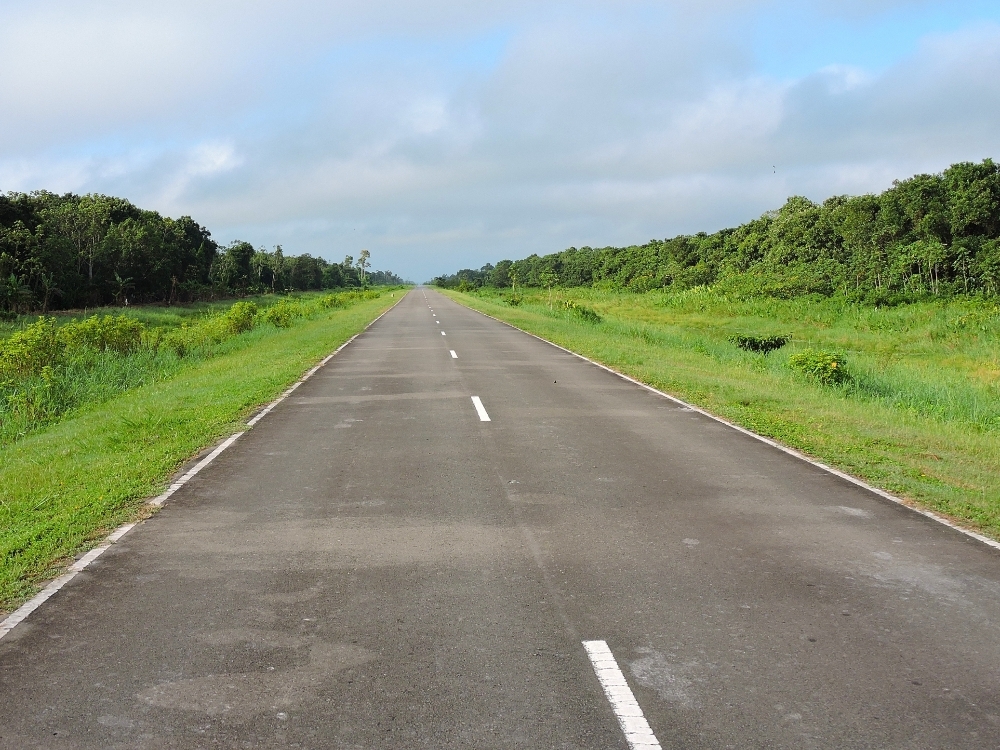 Suriname road