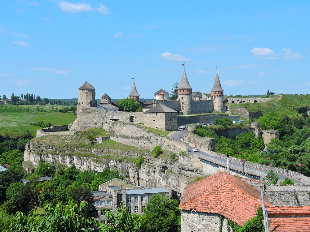  Kam’yanets’-Podil’s’kyi Fortress 