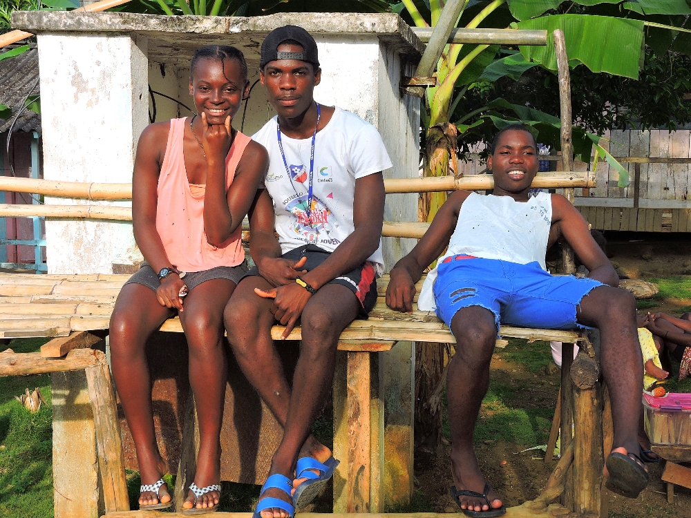  Sãotomean teens