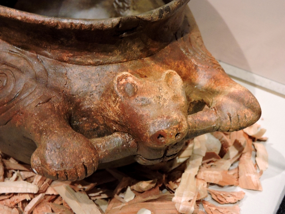 Ceramic beaver pot Ceramic beaver pot