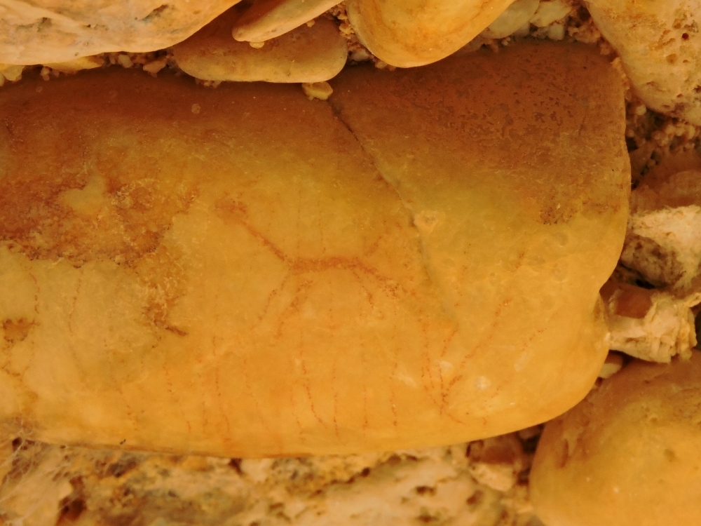 Small pictograph Small pictograph
