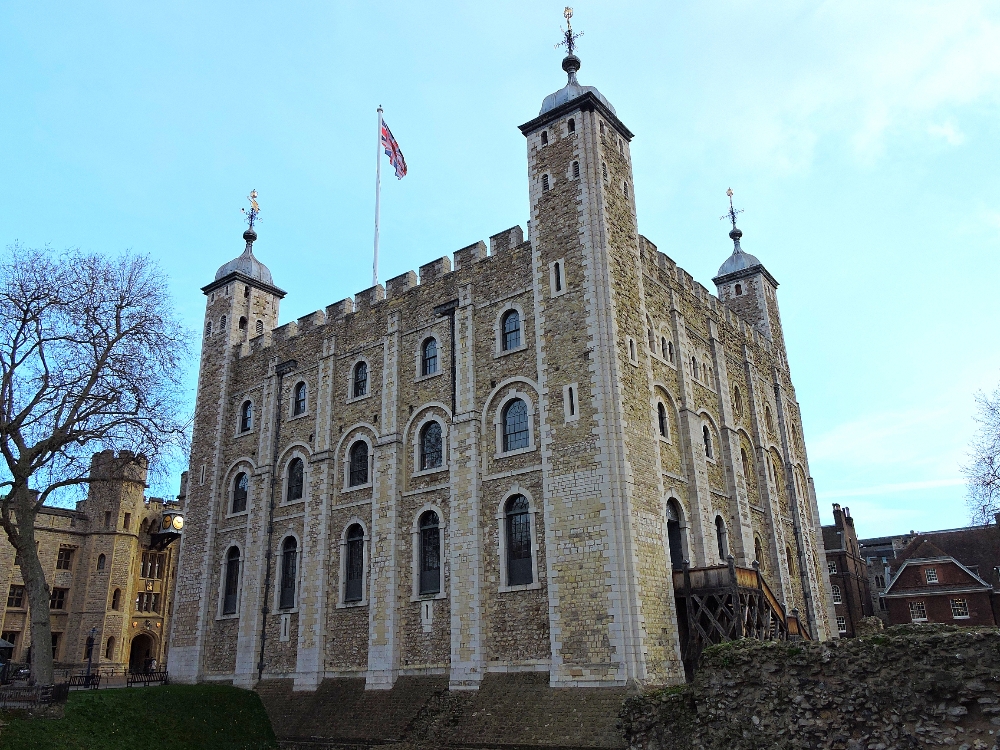  Tower of London 