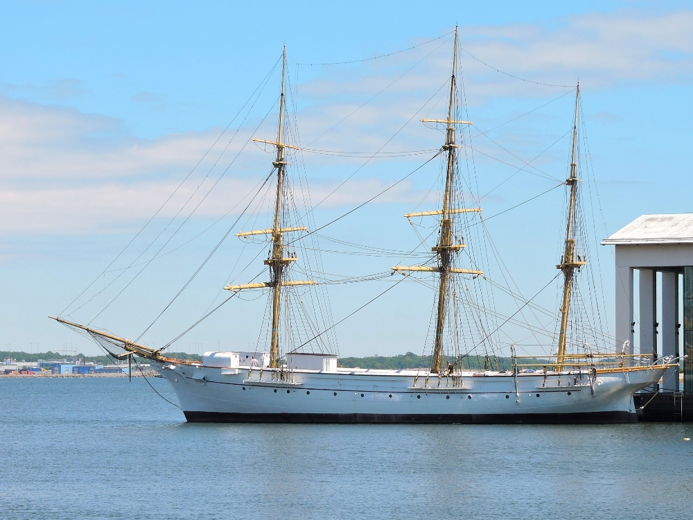  Ship in Karlskrona 