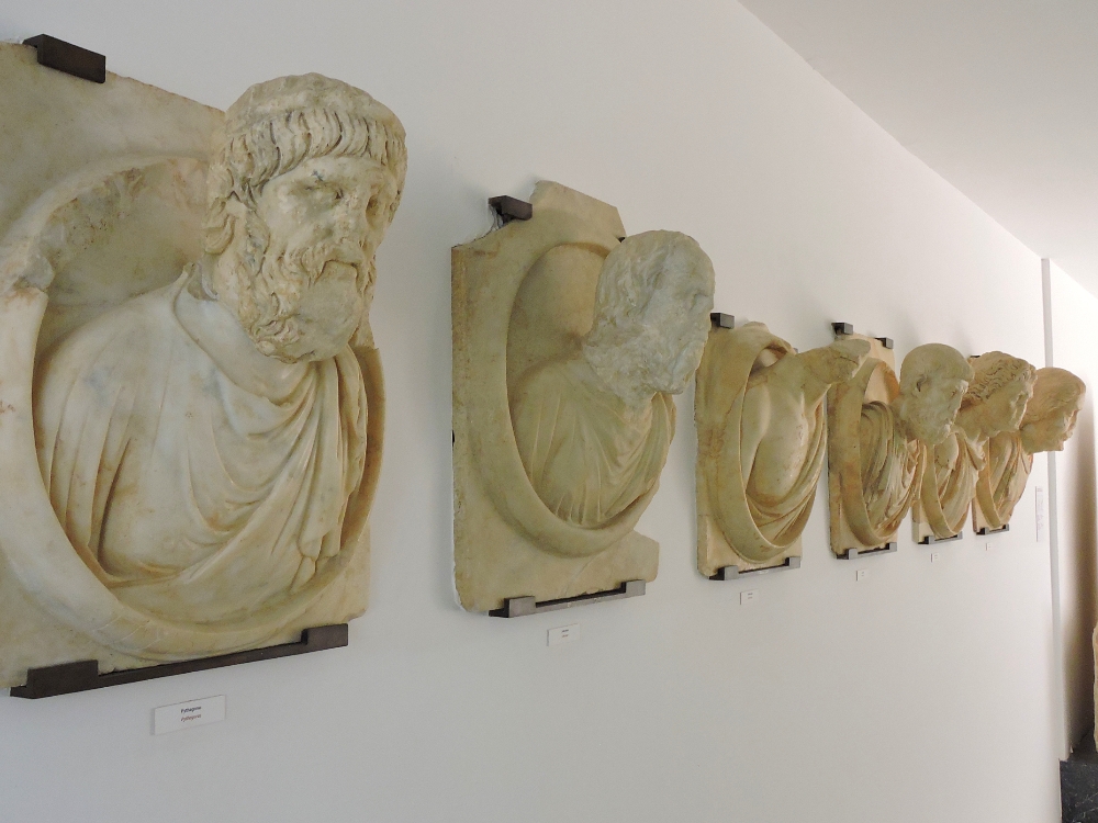  Aphrodisias sculptures 