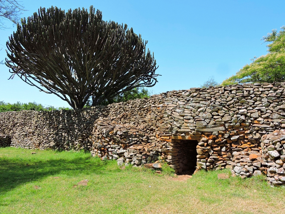 Thimlich Ohinga Wall Thimlich Ohinga Wall