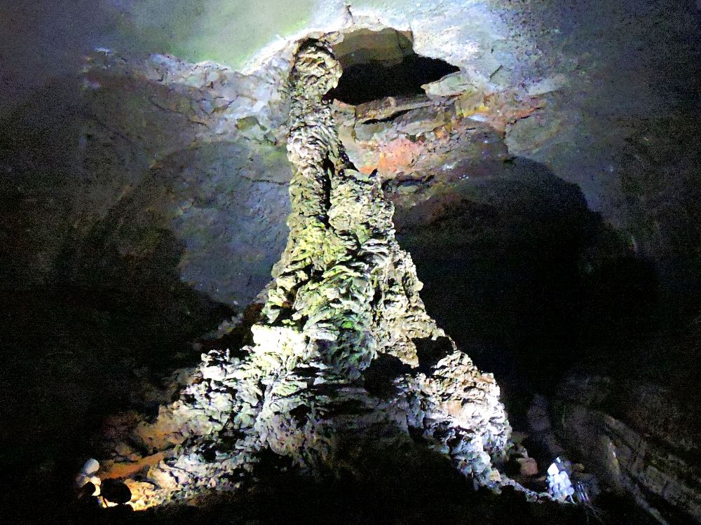  Lava Column 