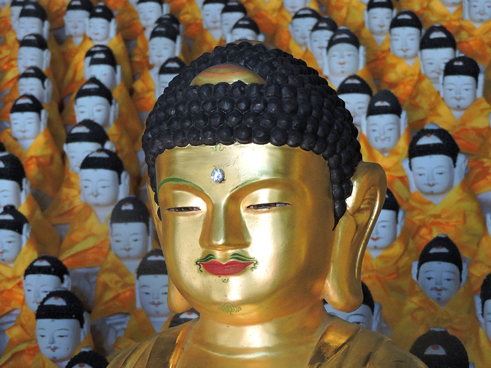Smiling Buddhas Hall Smiling Buddhas Hall
