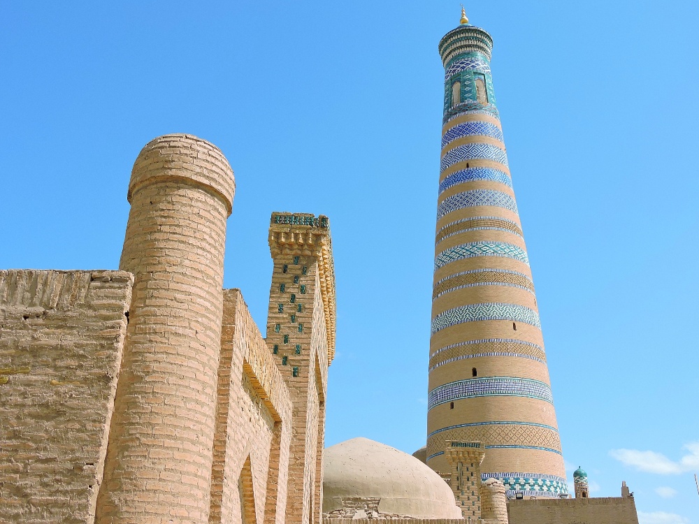  Islam Khoja Minaret 