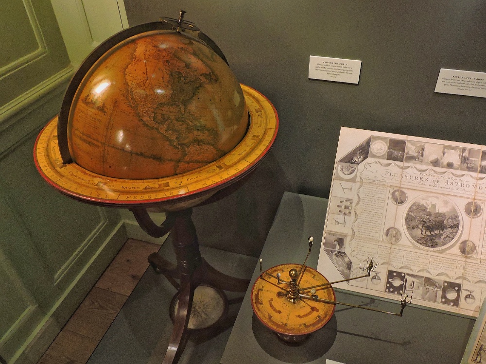  Greenwich Globe 